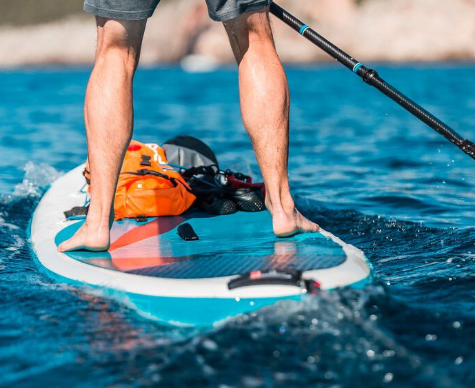 Paddle surf